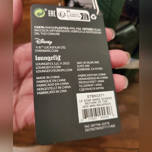 NWT Loungefly Star Wars Return Of The Jedi Scene Green Backpack - Picture 12 of 13